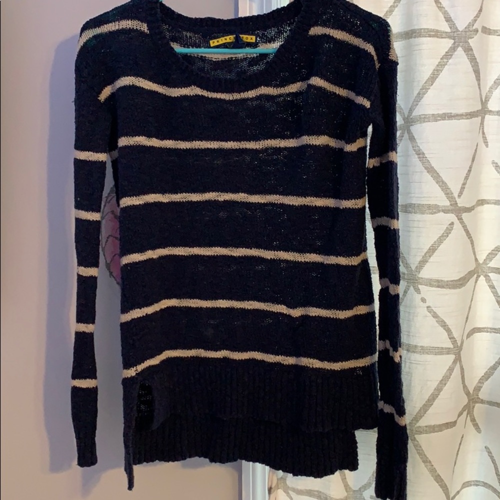 Aeropostale sweater